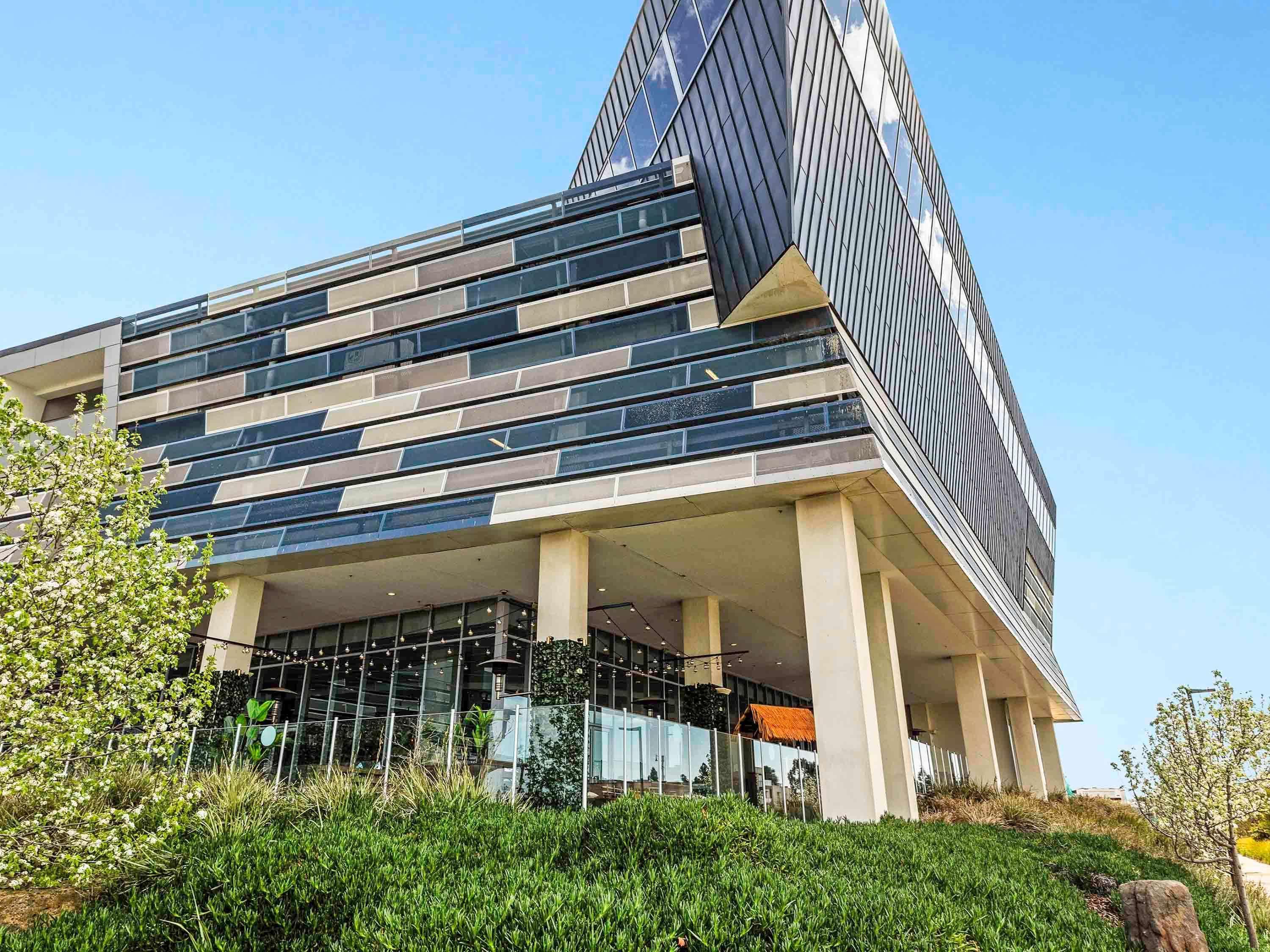 Mercure Melbourne Hotel
