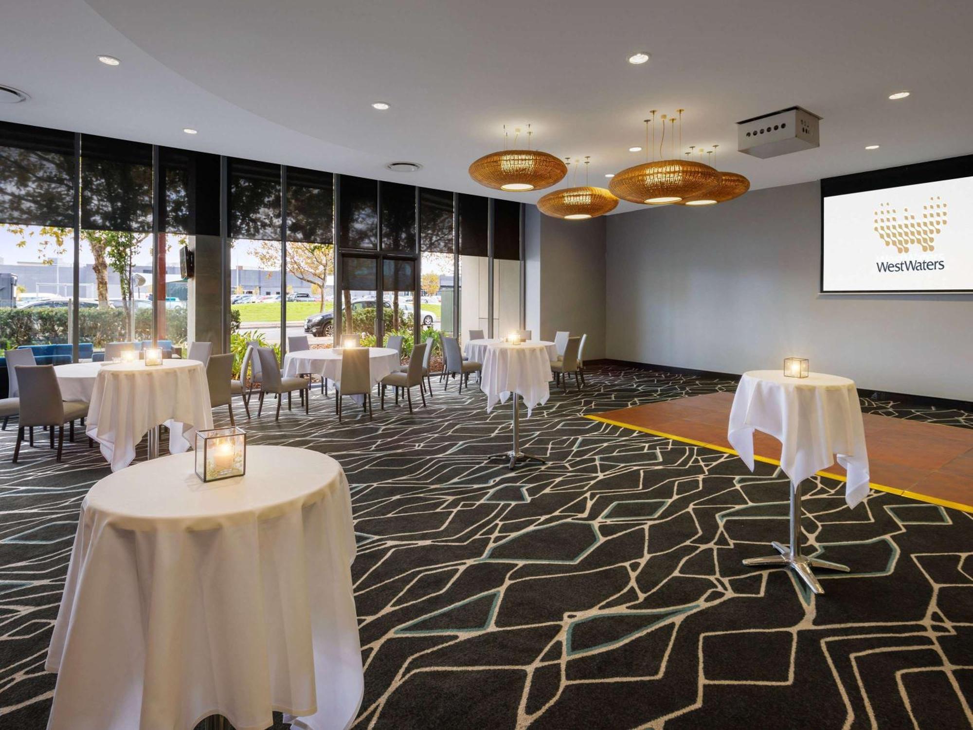 Mercure Melbourne 4* Caroline Springs